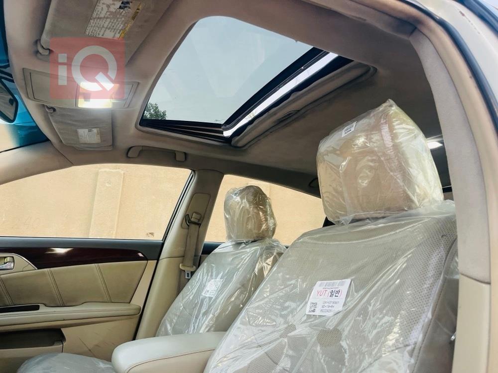 تويوتا أفالون